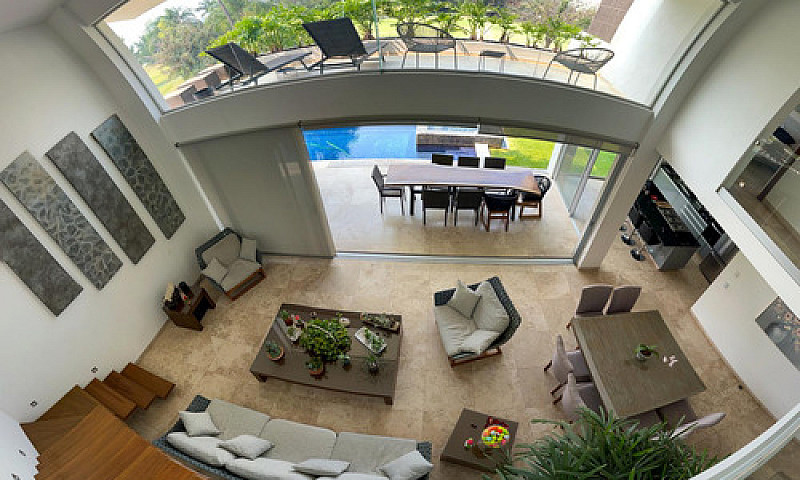 Casa En Paraíso Coun...