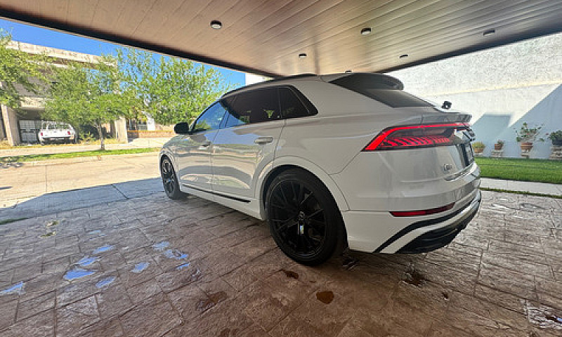 Audi Q8 Sline 2020 Q...