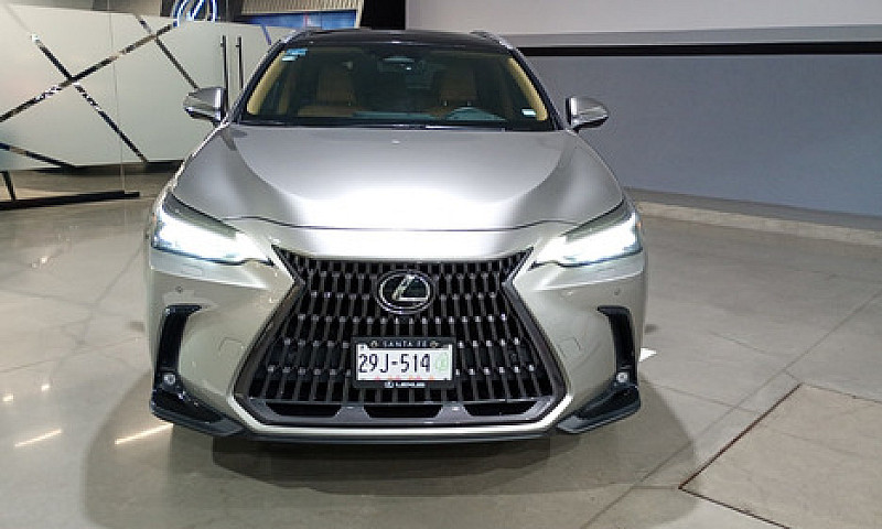 Lexus Nx 2022...