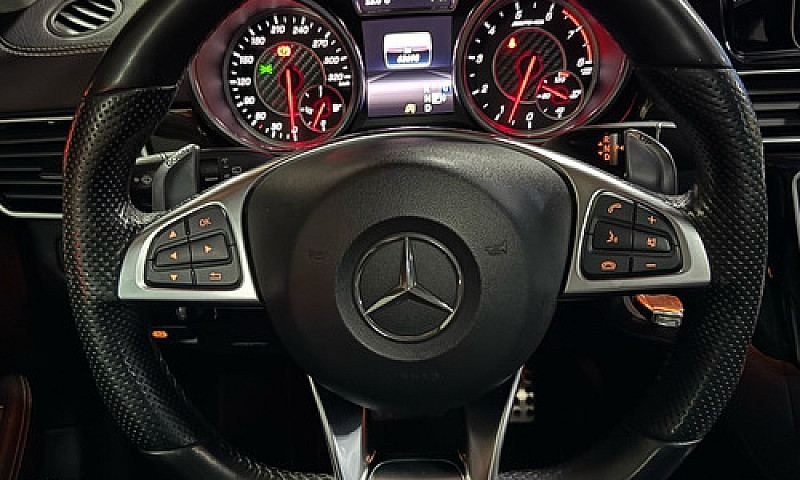 Unico Mercedes-Benz ...