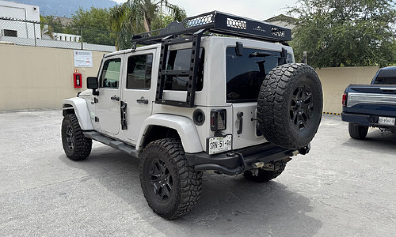 Jeep Wrangler 3.6 Un...