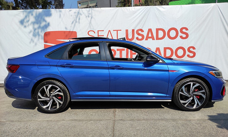 Volkswagen Jetta 2.0...