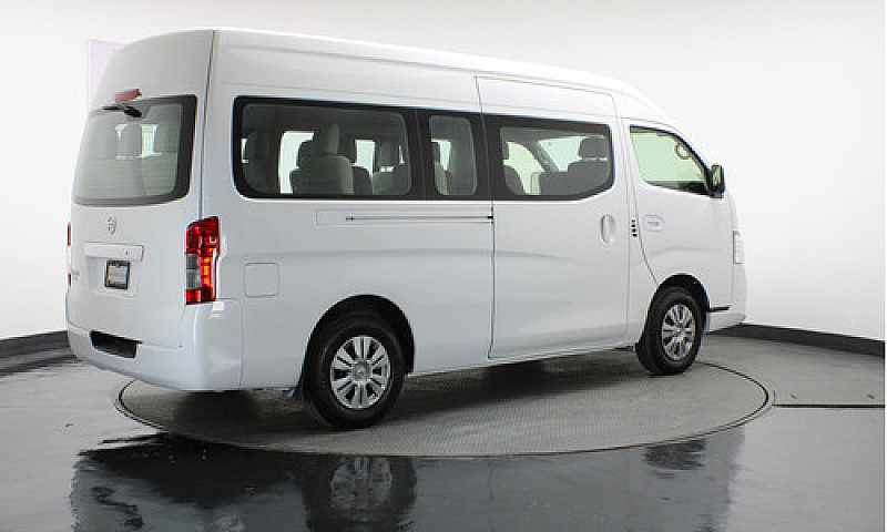 Nissan Urvan 2.5 15 ...