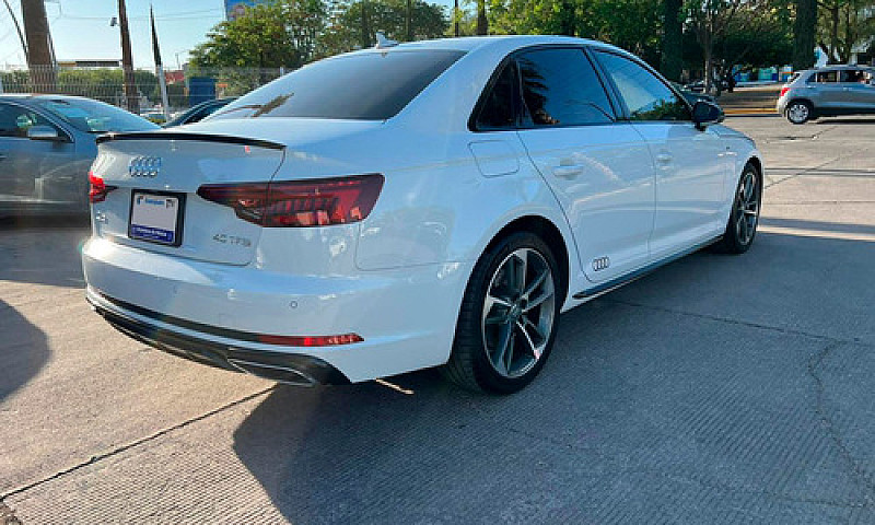 Audi A4 2019 2.0 S L...