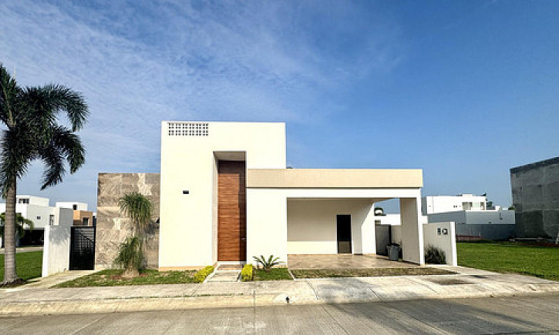 Casa En Venta Boca D...