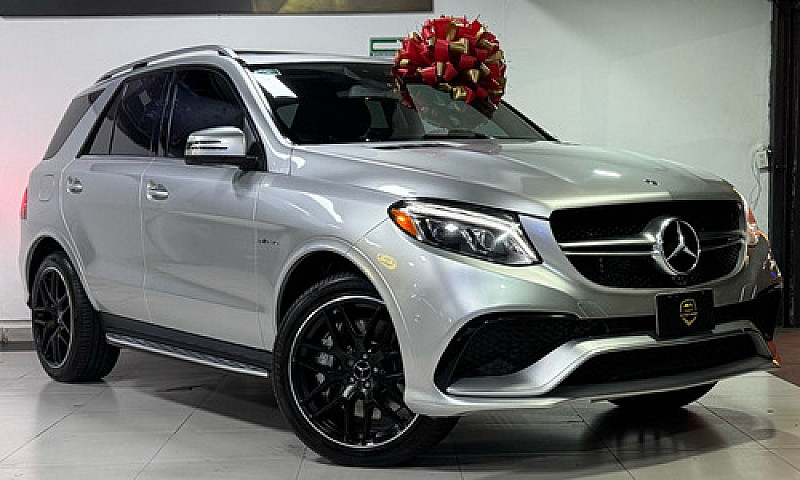 Maravillosa Mercedes...