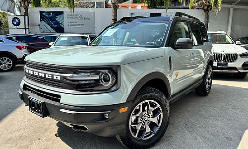 Ford Bronco Suv 2024...