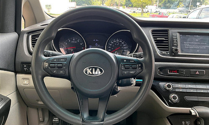 Kia Sedona 2020...