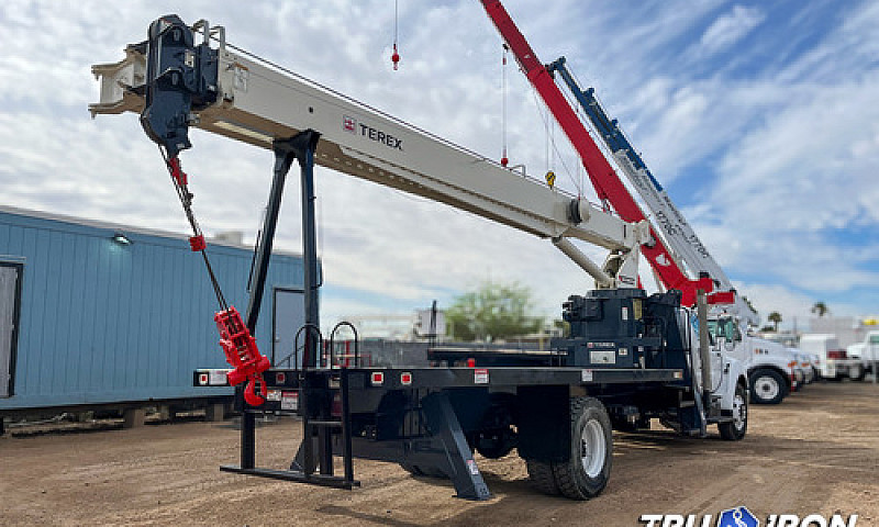 Grua Titan 2015 Ford...