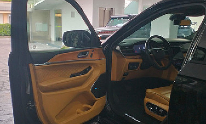 Jeep Grand Cherokee ...