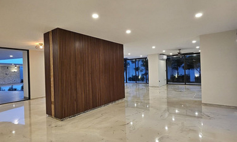 Residencia De Lujo E...