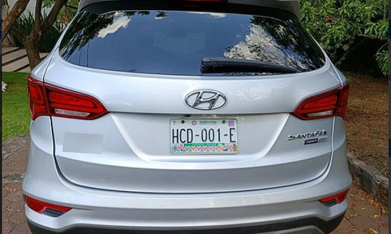 Hyundai Santa Fe 2.0...