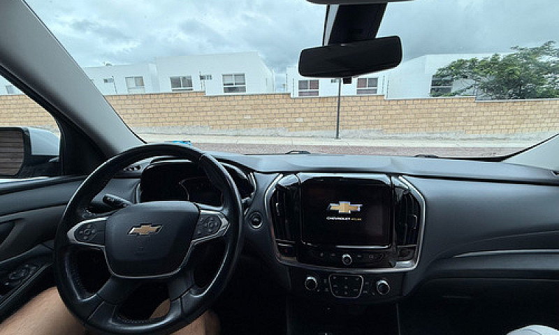 Chevrolet Traverse 3...