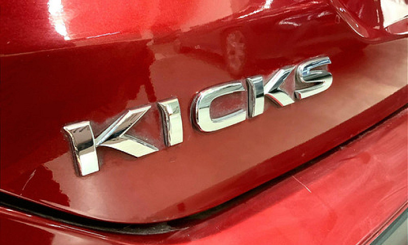 Nissan Kicks 2023...