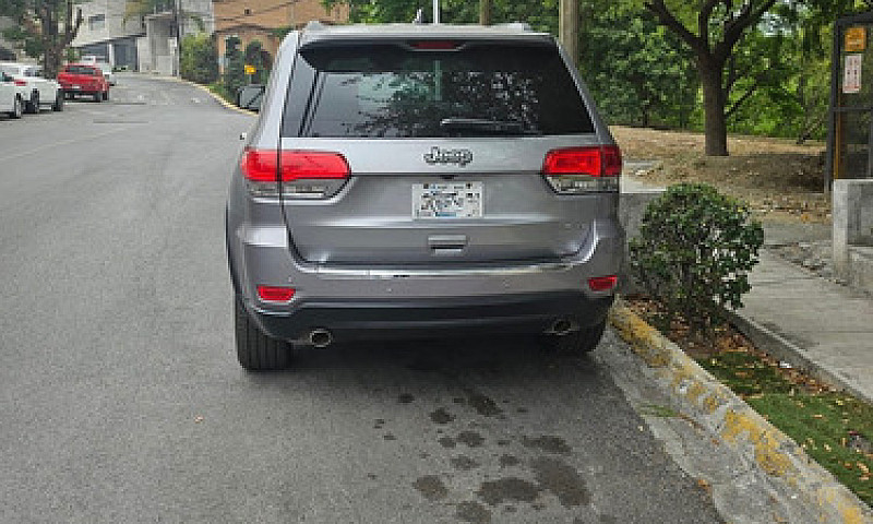 Jeep Grand Cherokee ...