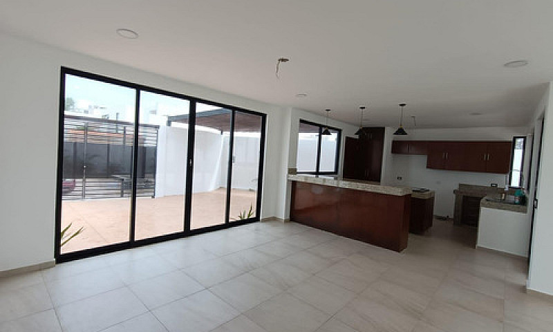 Venta De Casa De 4 H...