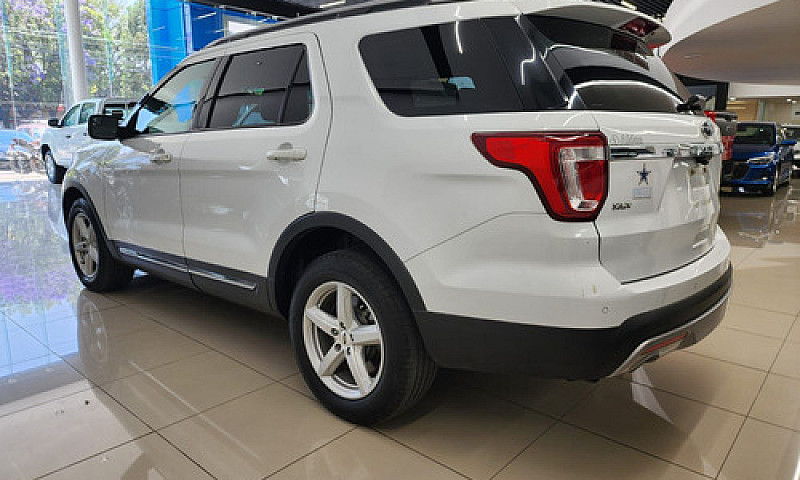 Ford Explorer 2016...