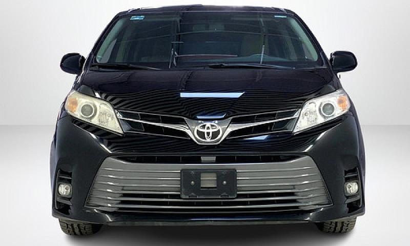 Toyota Sienna 2020...