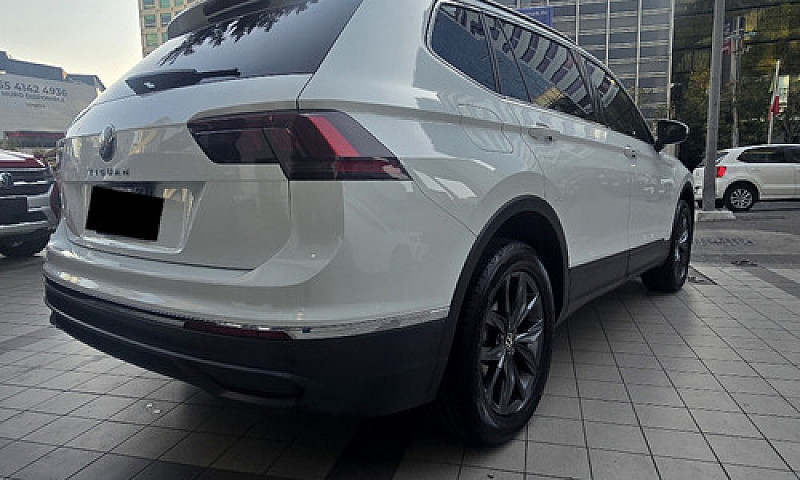 Volkswagen Tiguan 1....