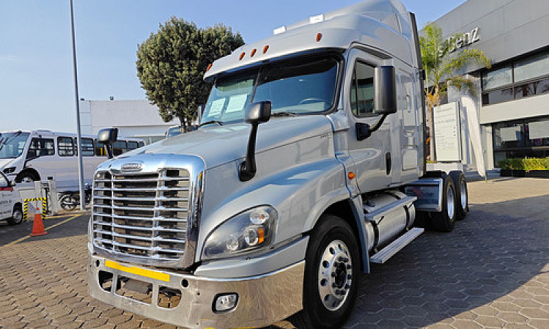 Freightliner Cascadi...