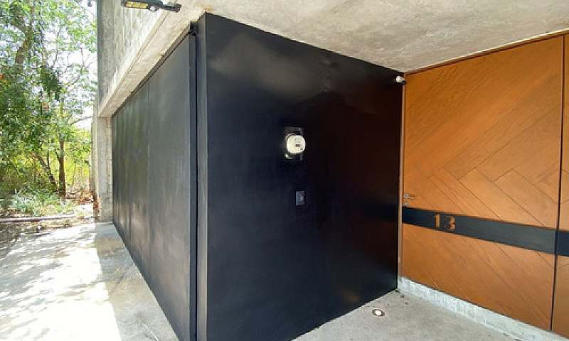 Moderno Town House I...
