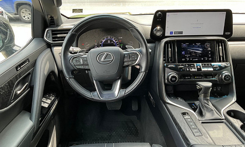 Lexus Lx 2023...