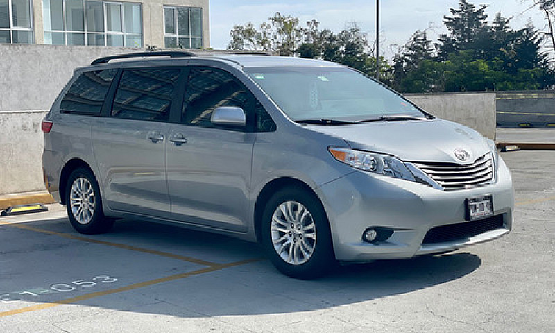 Toyota Sienna 3.5 Xl...