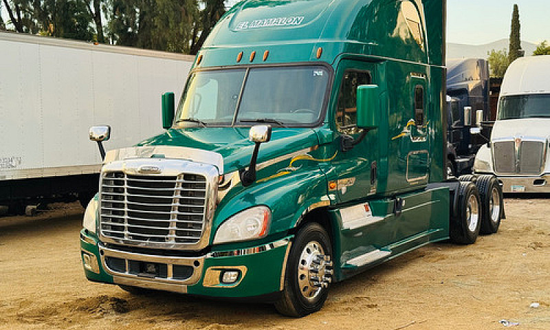Freightliner Cascadi...