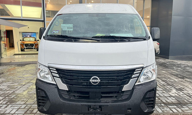 Nissan Urvan 2.5 15 ...