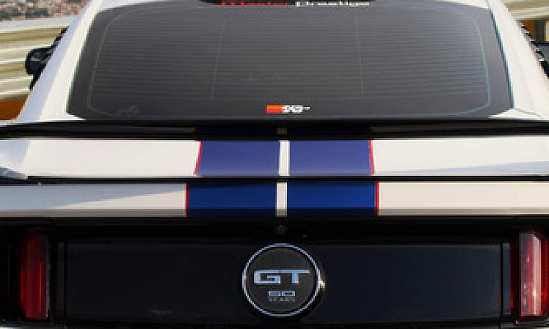 Ford Mustang 5.0L Gt...
