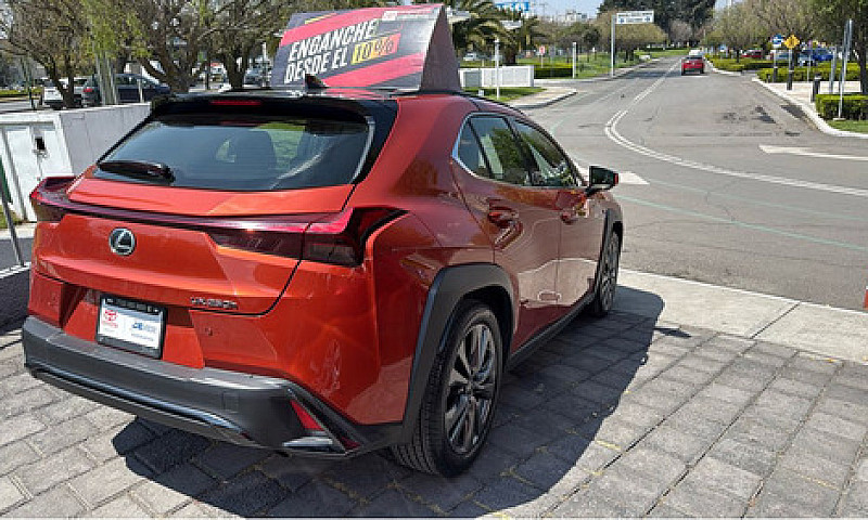 Lexus Ux 2023...