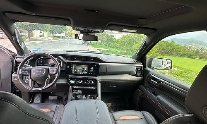 Gmc Sierra At4 5.3 V...