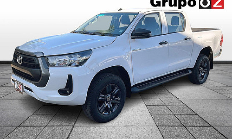 Toyota Hilux 2024...