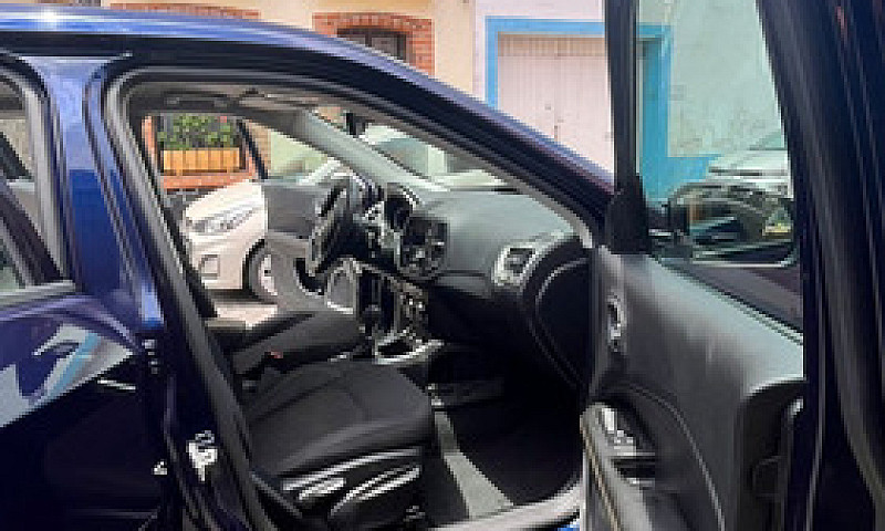 Jeep Compass 2.4 Lit...
