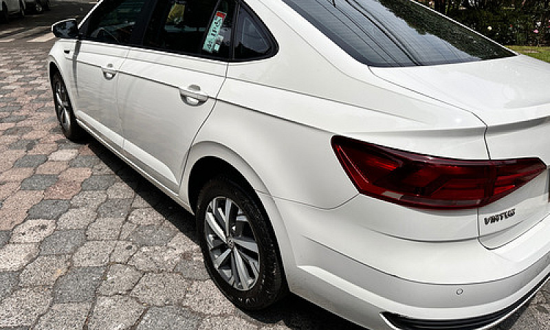 Volkswagen Virtus 1....