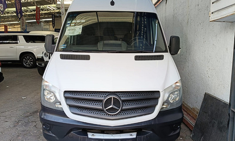 Mercedes-Benz  Cargo...