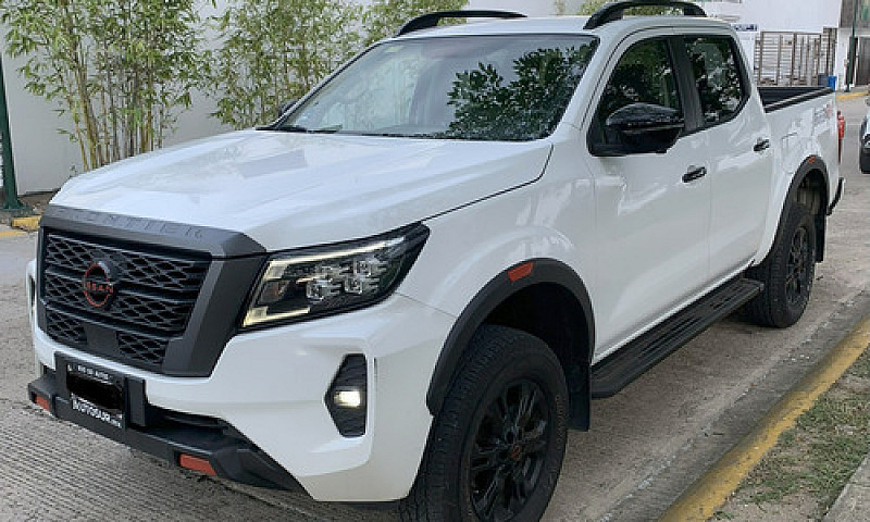 Nissan Frontier 2.5 ...