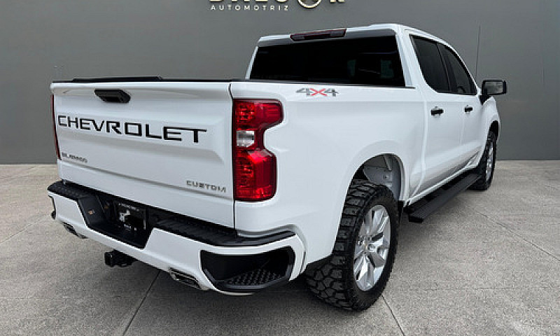 Chevrolet Silverado ...