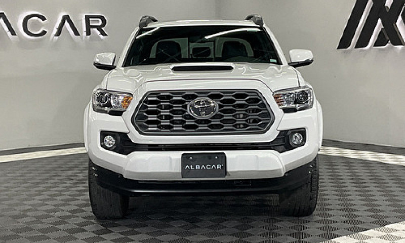 Toyota Tacoma 2023...