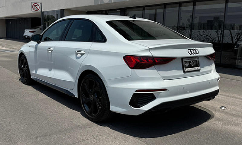 Audi A3 2.0 Sedán 40...