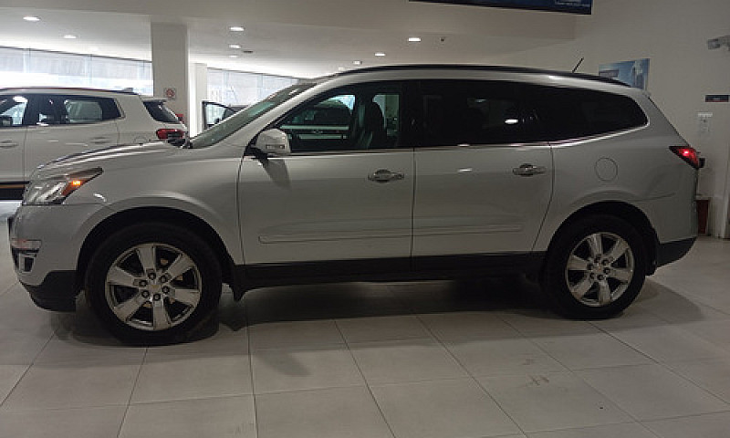 Chevrolet Traverse 2...