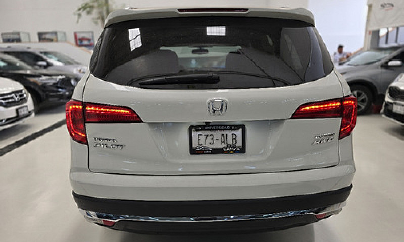 Honda Pilot 2016 Pil...