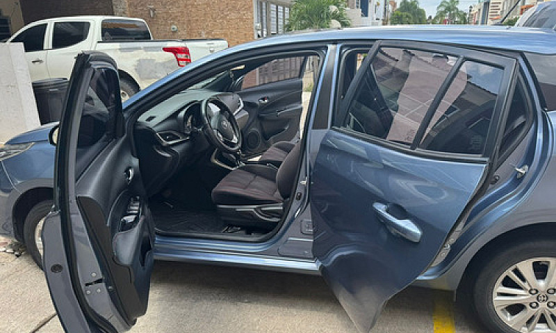 Toyota Yaris 1.5 5P ...