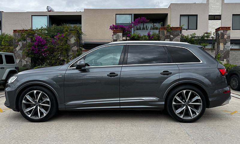 Audi Q7 3.0 Tfsi S L...
