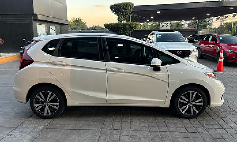 Honda Fit 2020...