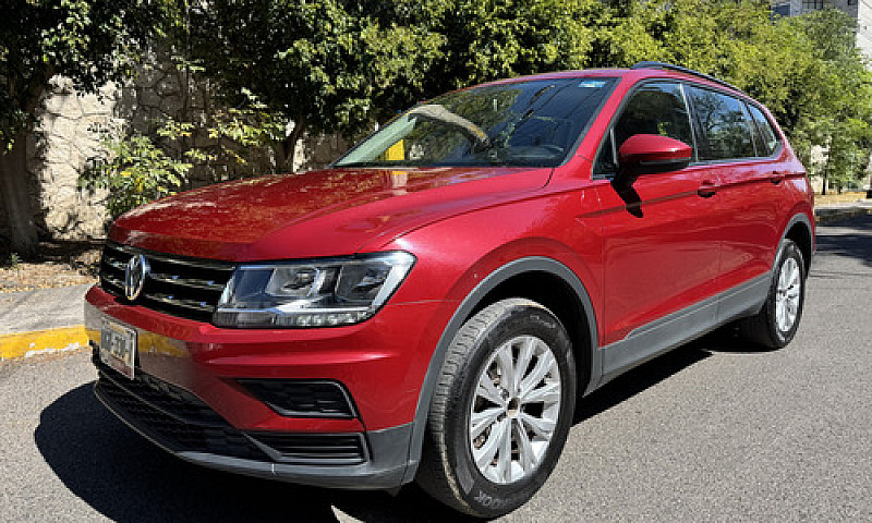 Volkswagen Tiguan 1....