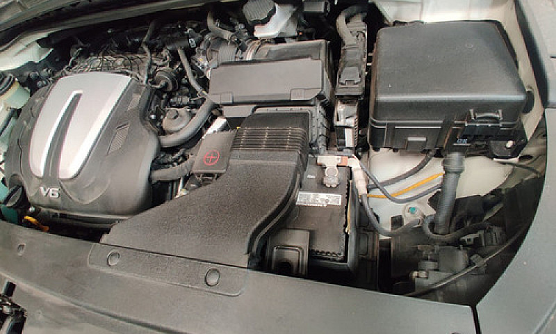 Kia Sedona 3.3 V6 Ex...