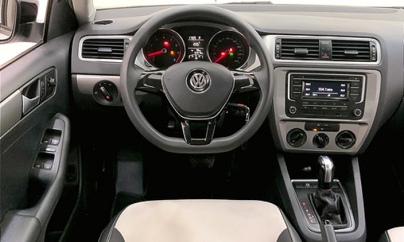 Volkswagen Jetta 201...