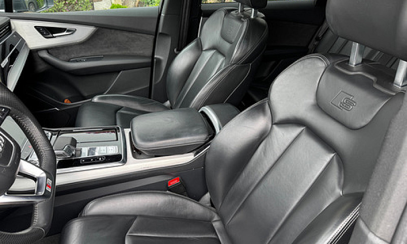 Audi Q7 3.0 Tfsi S L...