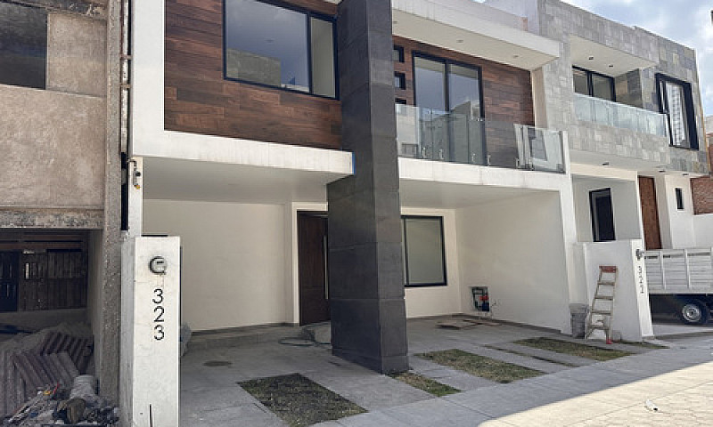 Casa En Venta En Ati...